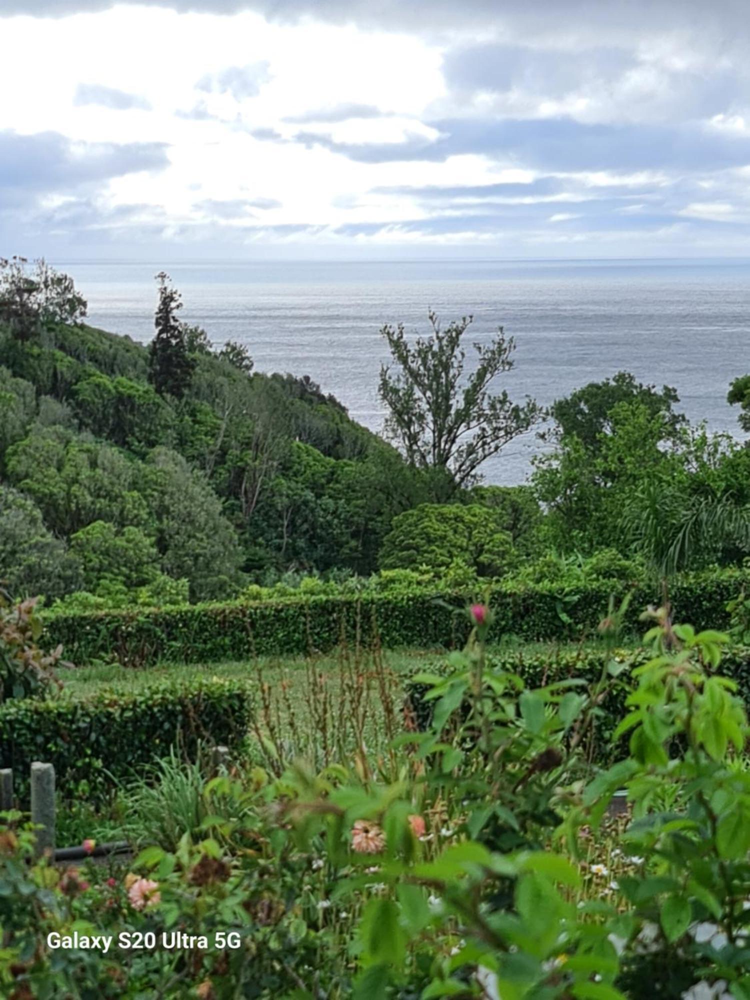 Hotel Ap Luso Brasileiro Lajes das Flores Esterno foto